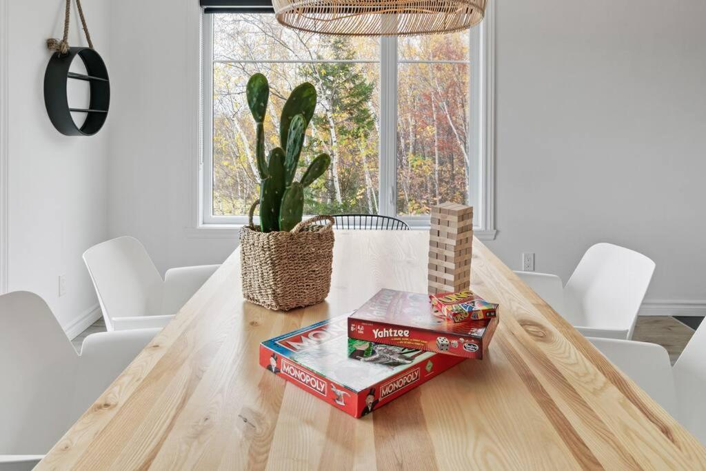 Initial - Boho - Mont-Sainte-Anne Apartment Beaupre Exterior photo